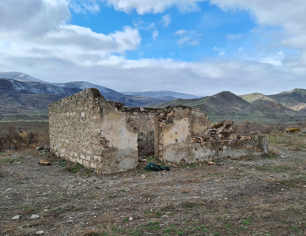 Ermənistan və Azərbaycan kritik döngədə